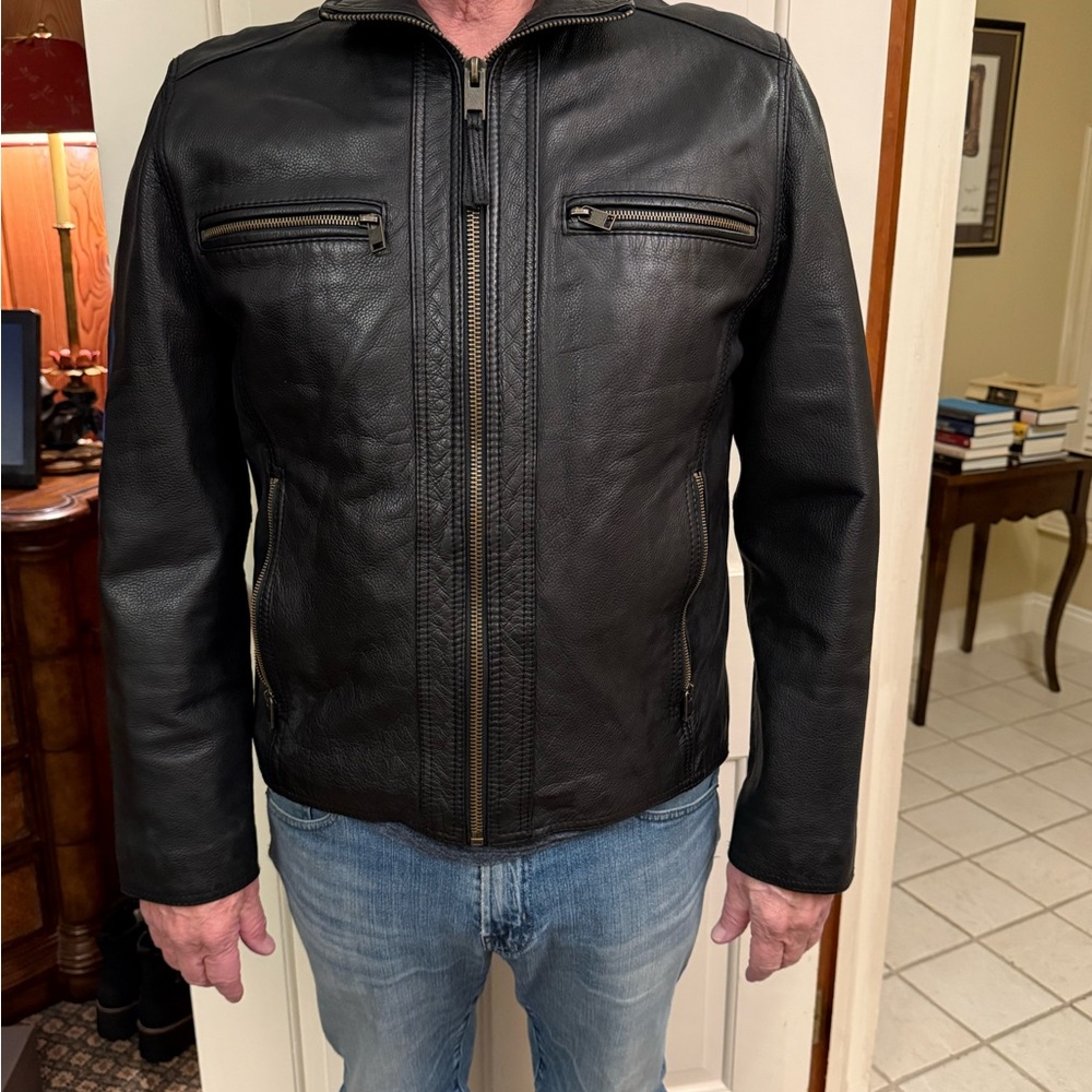 Men's Classic Black Leather Jacket